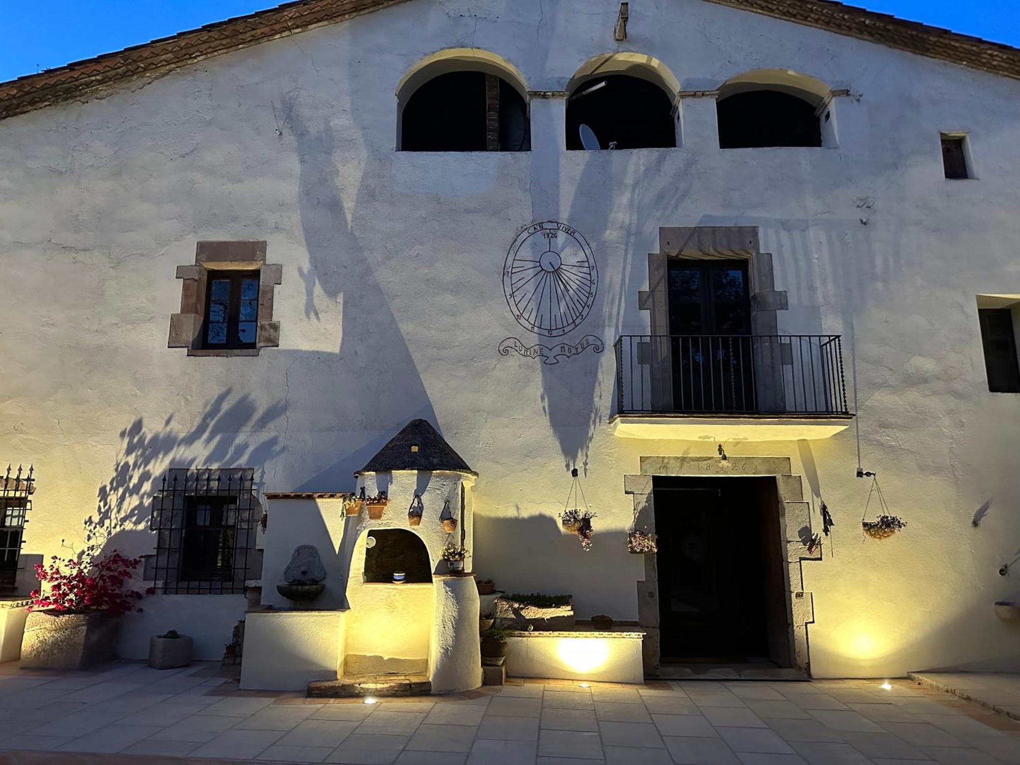 Masia Can Viver - Olive Oil Tourism B&B Bigues I Riells Buitenkant foto